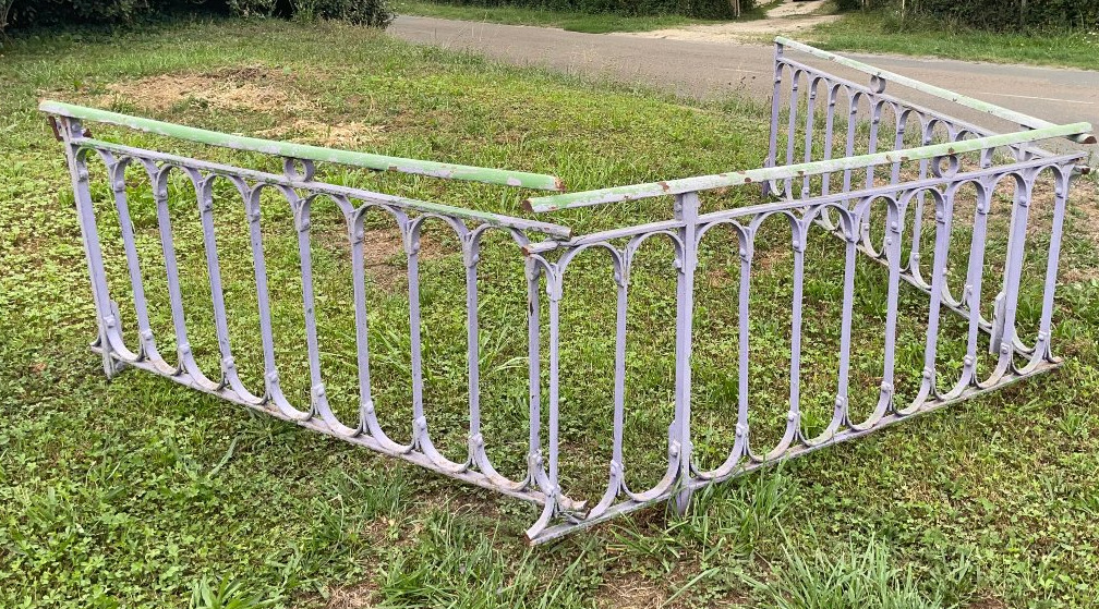 Grilles  Barriers  Railings  -photo-3