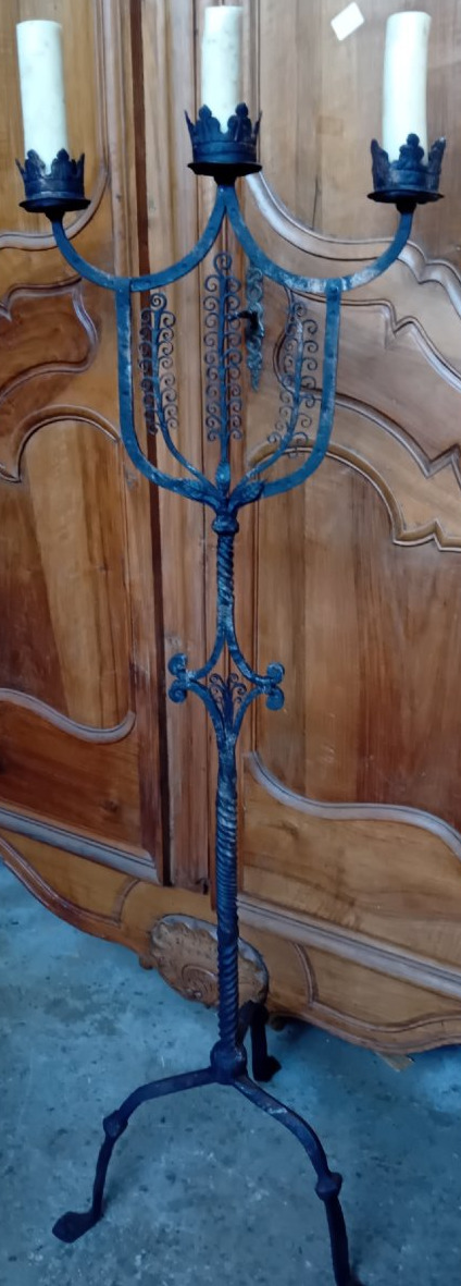 Large 17th-century Wrought-iron Candelabra