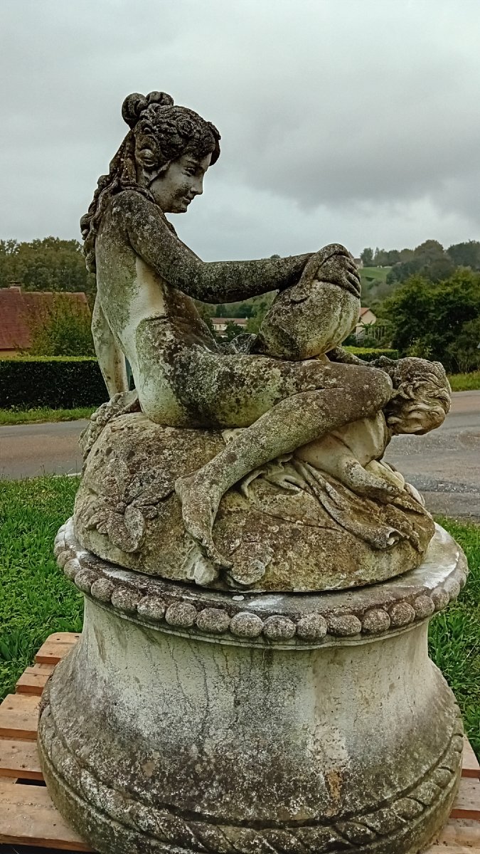 Reconstituted Stone Garden Fountain-photo-2