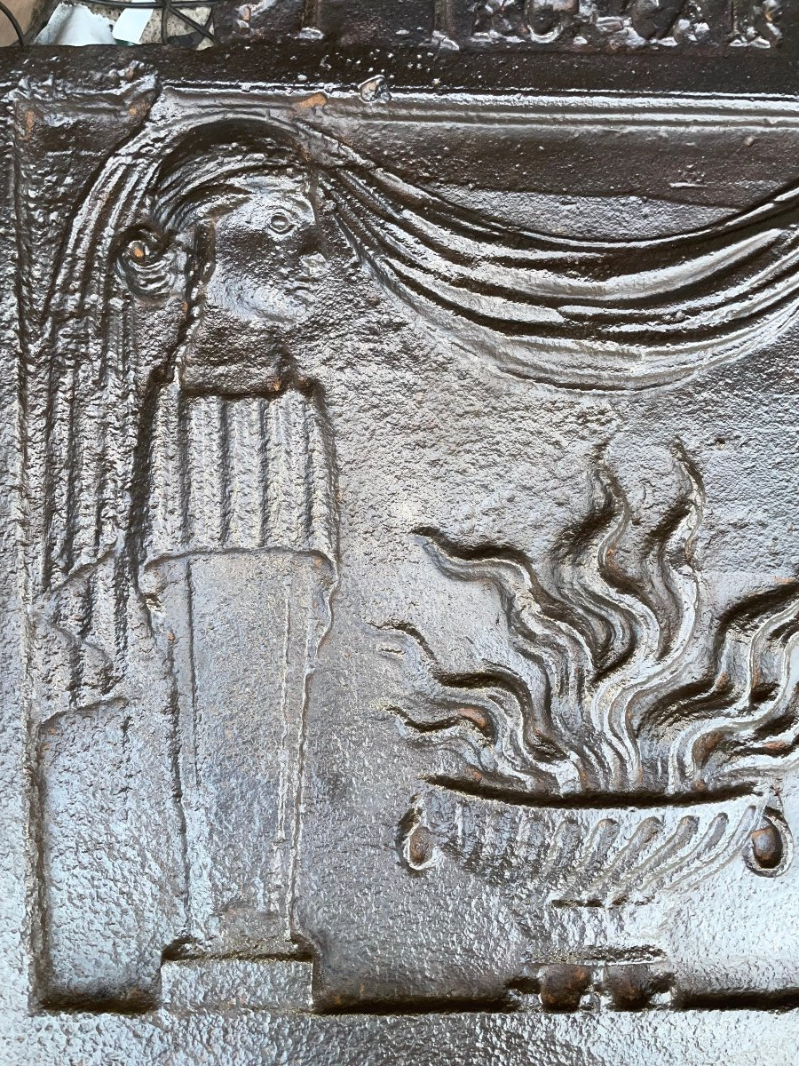 17th-century Fireplace Plaque With A Blazing Fire Motif-photo-3