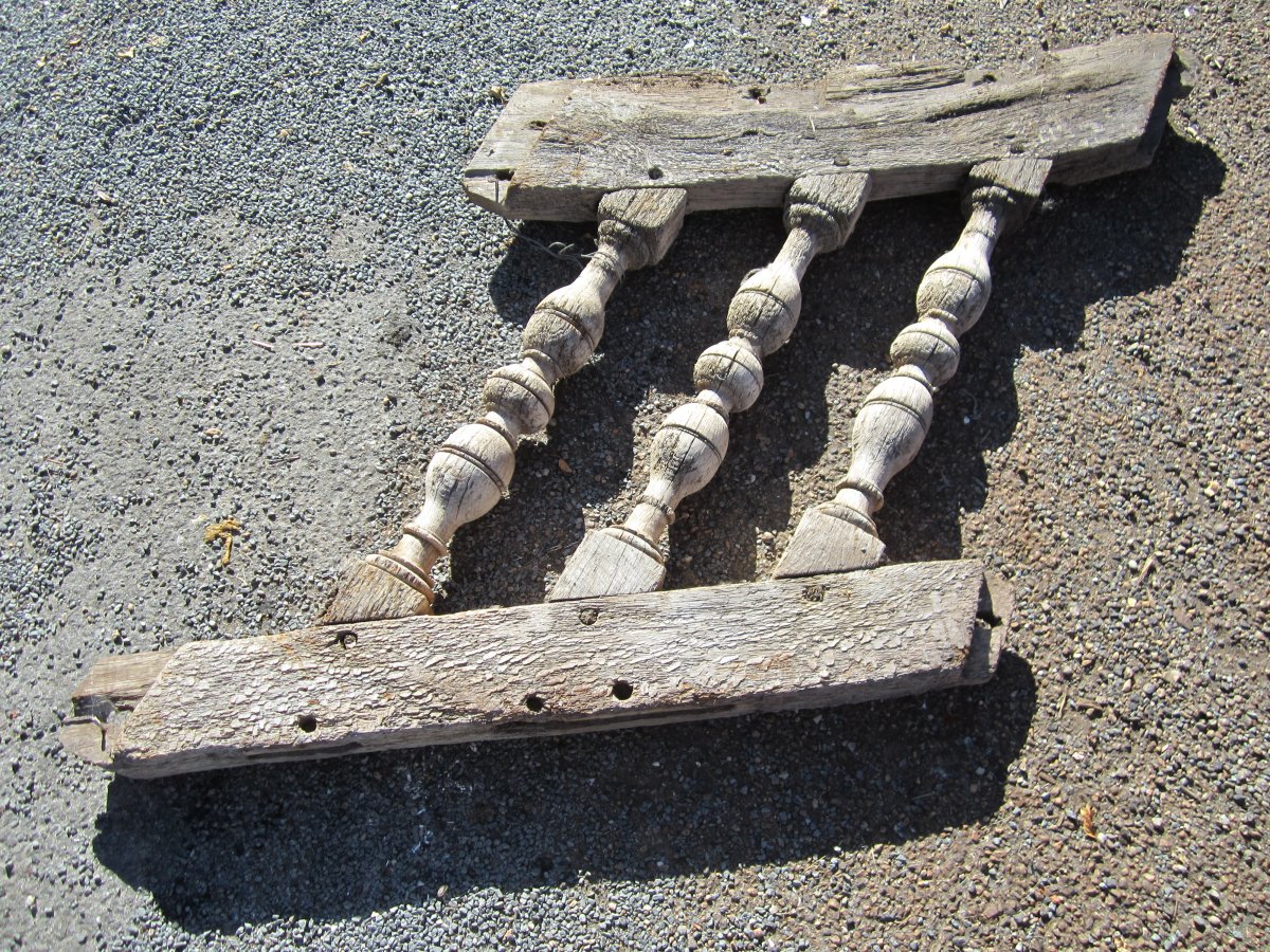 Petit départ d'Escalier, Escalier, Balustre tournée