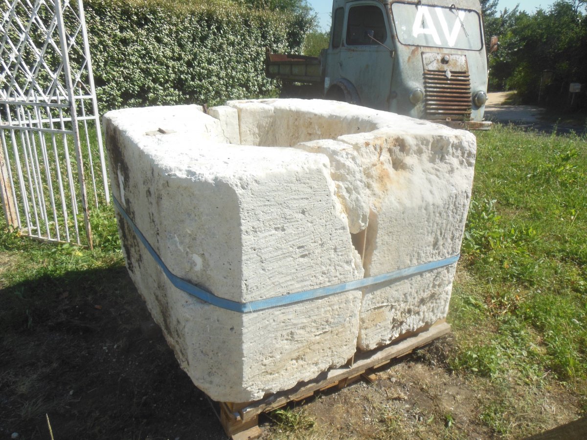 Rare Head Of Well Limestone XVII Eme-photo-4