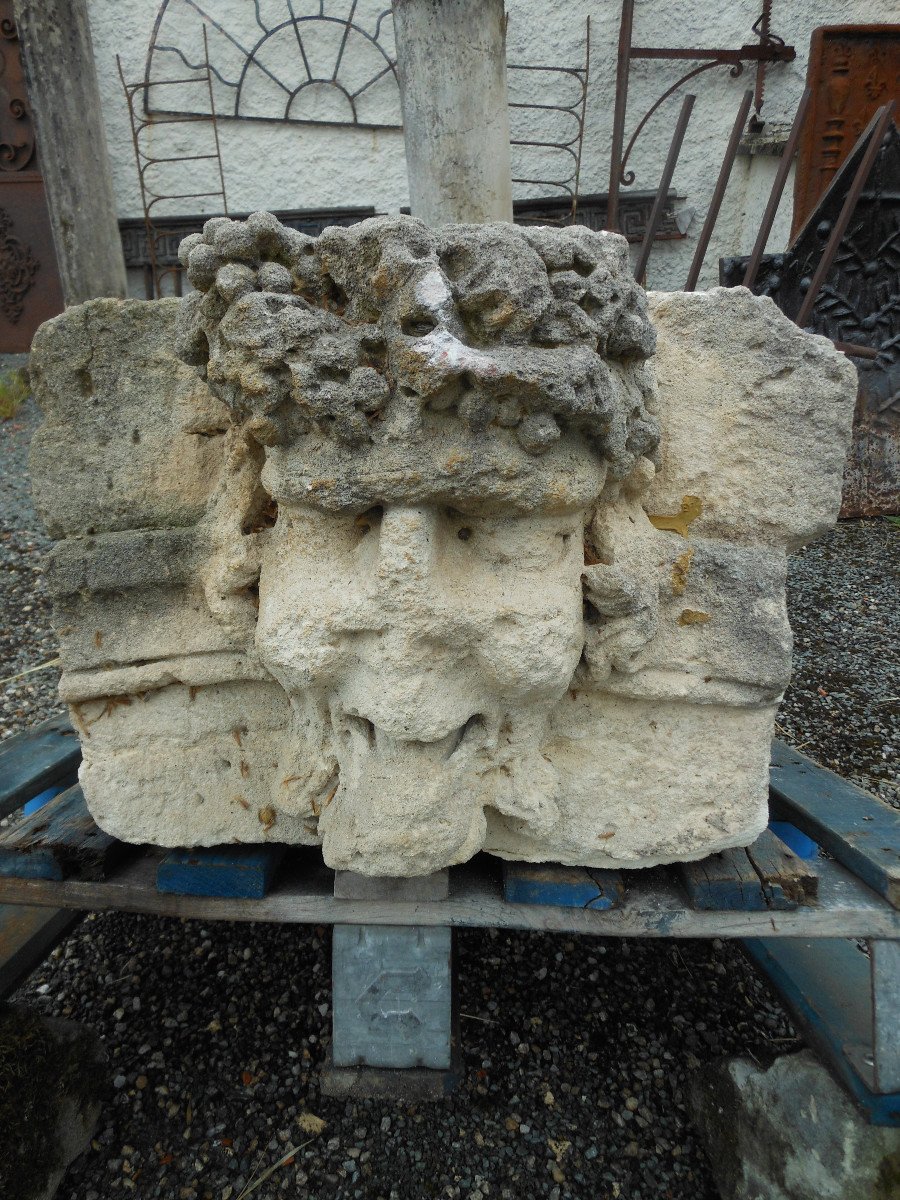 Grotesque, Bacchus, Fountain Head, Gueuloir, Keystone Limestone Sculpture-photo-2