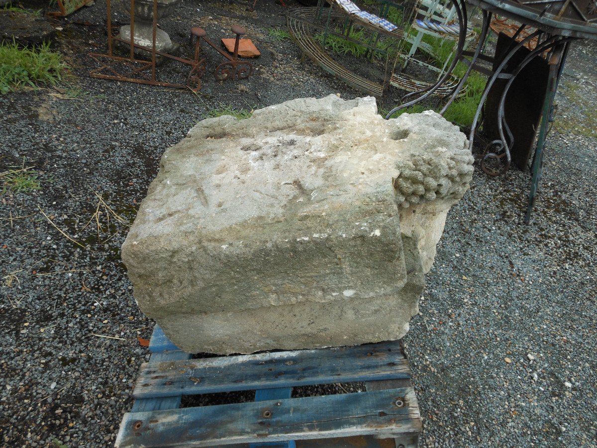 Grotesque, Bacchus, Fountain Head, Gueuloir, Keystone Limestone Sculpture-photo-2