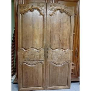 Moving Pair Of Bedroom Cupboard Doors 18 Eme, Naive Woodwork In Blond Oak