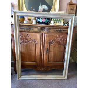 Grand cadre ancien en bois sculpté 17e siècle 