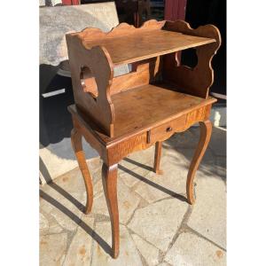 Small Walnut Bedside Table, Table A En Cas Early 19th Century