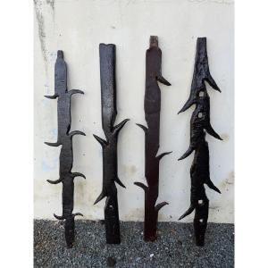 Set Of Wrought Iron Defenses, Cat Etripe 16th To 19th Century