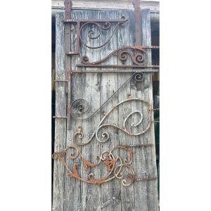 Set Of Wrought-iron Brackets 