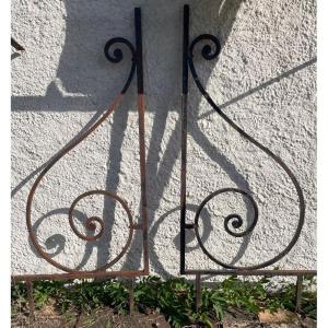 Pair Of Large Wrought-iron Gallows