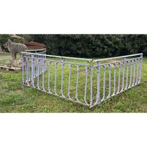 Grilles Barriers Railings