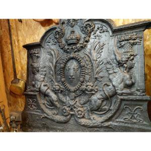 A Very Imposing 17th-century Cast-iron Fireplace Plate, Louis XIV Style