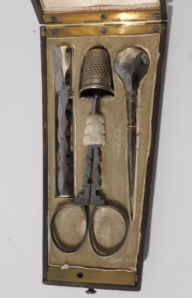 Old Napoleon III Steel Sewing Kit-photo-4