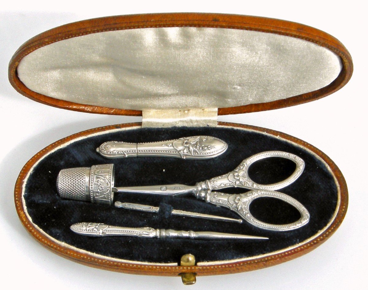 Old Sewing Kit In Sterling Silver Art Nouveau-photo-2