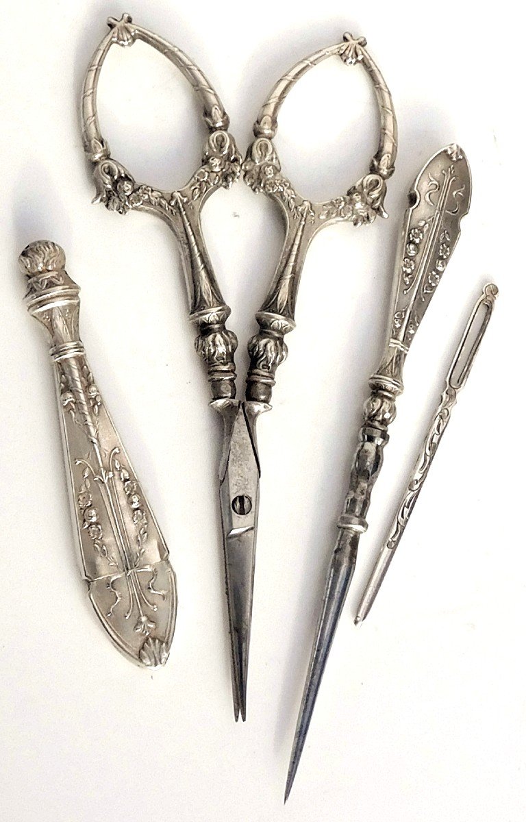 Silver Sewing Kit Decorated With Roses And Flowers Late 19th Century Early 20th Century-photo-4