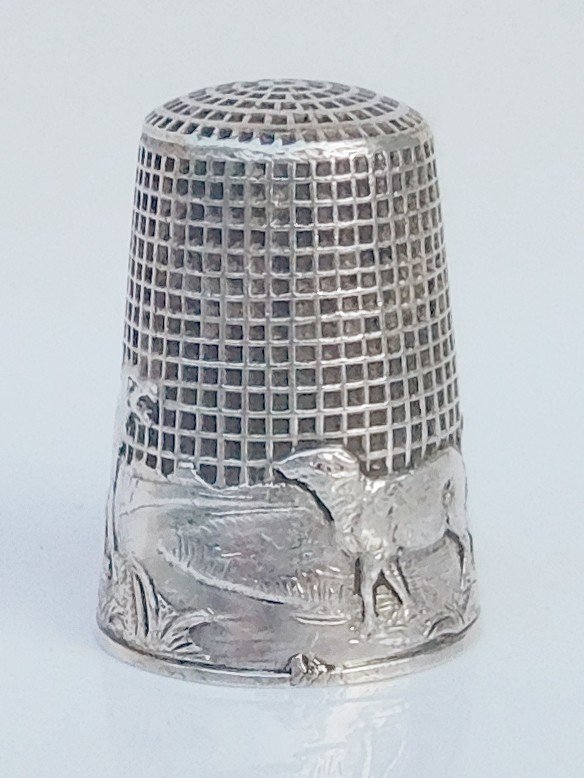 Thimble In Sterling Silver Fable De La Fontaine The Wolf And The Lamb Early 20th Century-photo-2