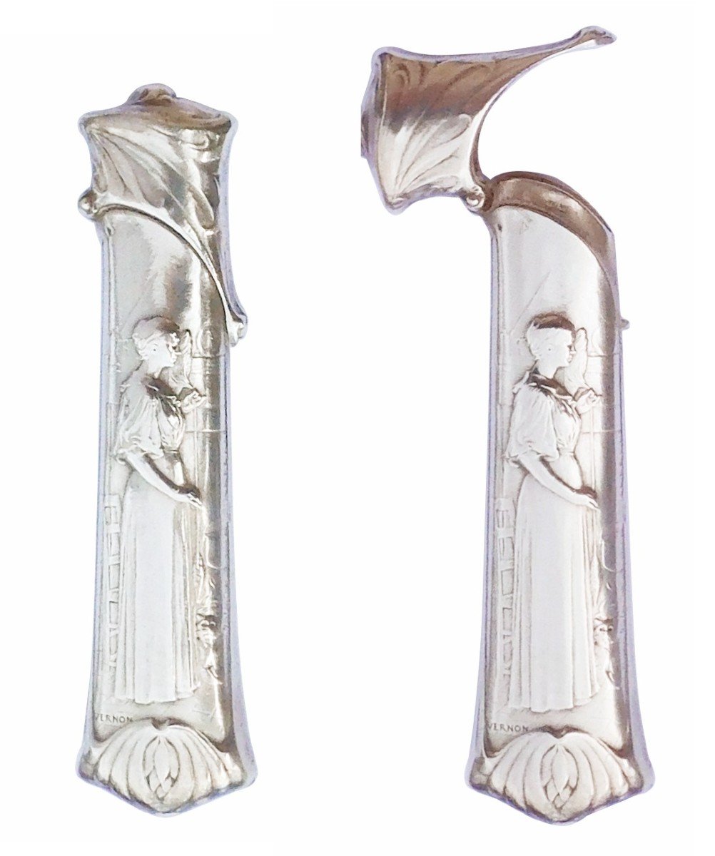 Needle Case In Sterling Silver Art Nouveau Signed Vernon Early 20th Century "les Fileuses"