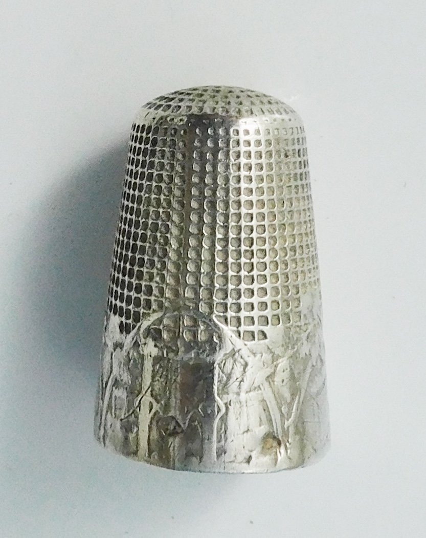Solid Silver Thimble La Fontaine's Fable "the Monkey And The Cat"-photo-4