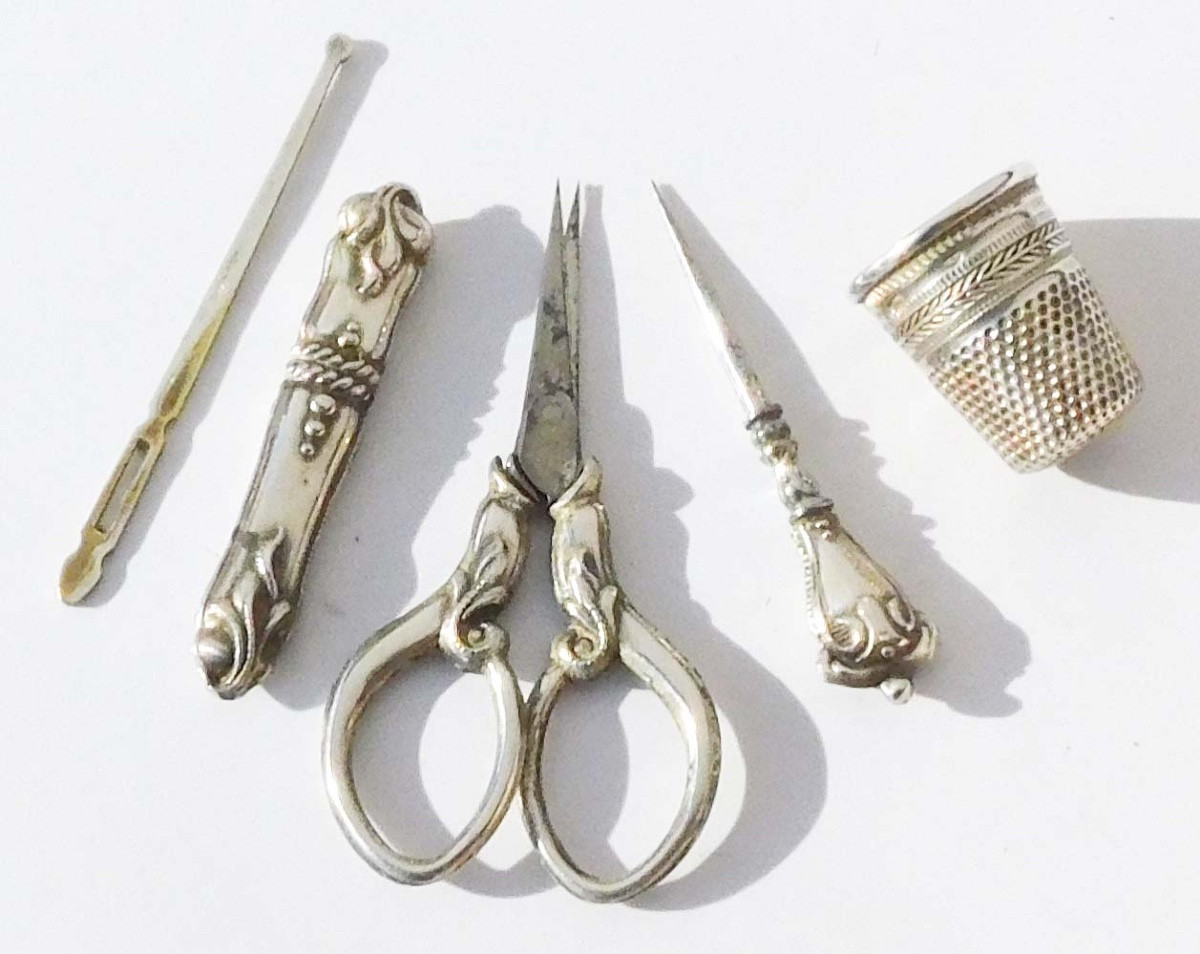 Nécessaire De Couture Ancien  Miniature Argent  Un Coquillage nacre XIXe Siècle Enfant -photo-4