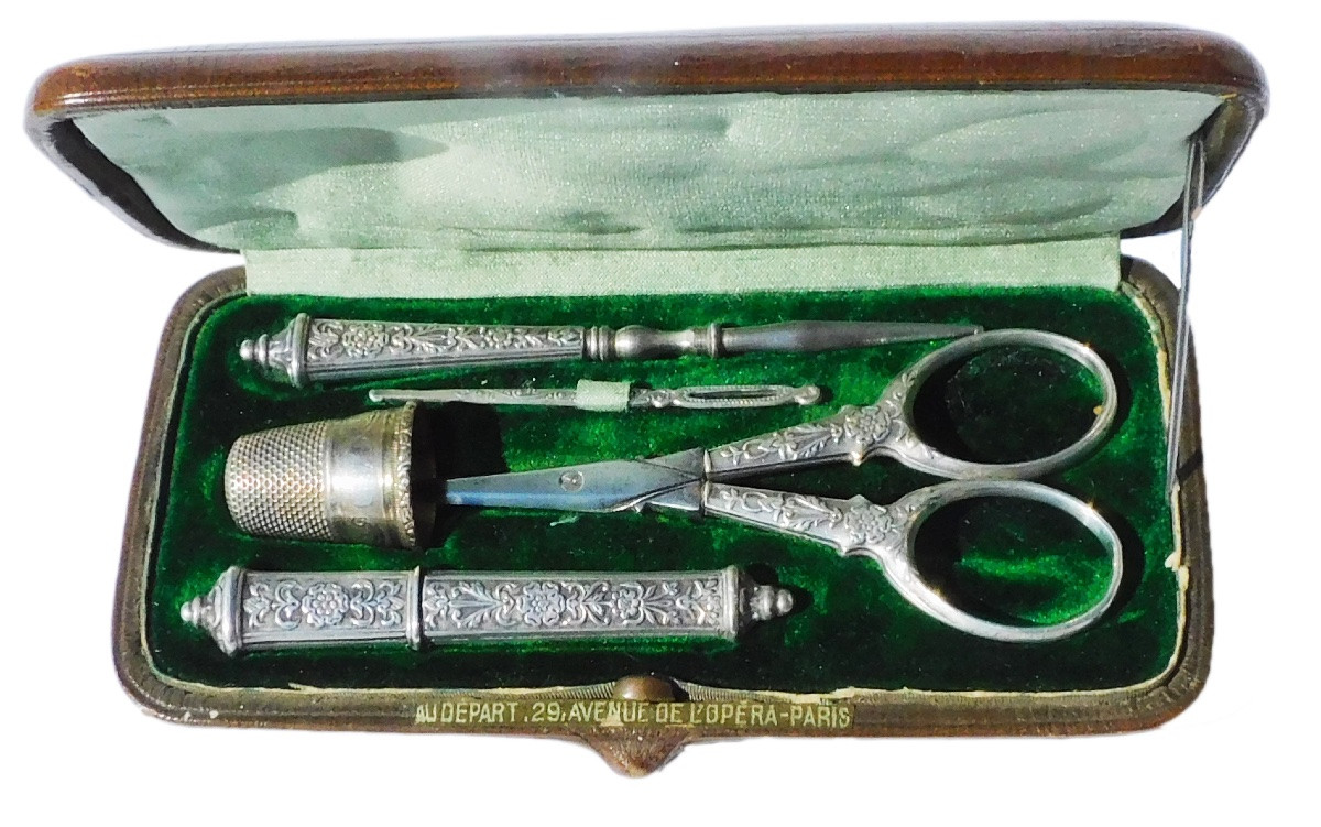Late 19th Century Solid Silver Sewing Kit: Embroidery Scissors, Ripper, Awl -photo-3