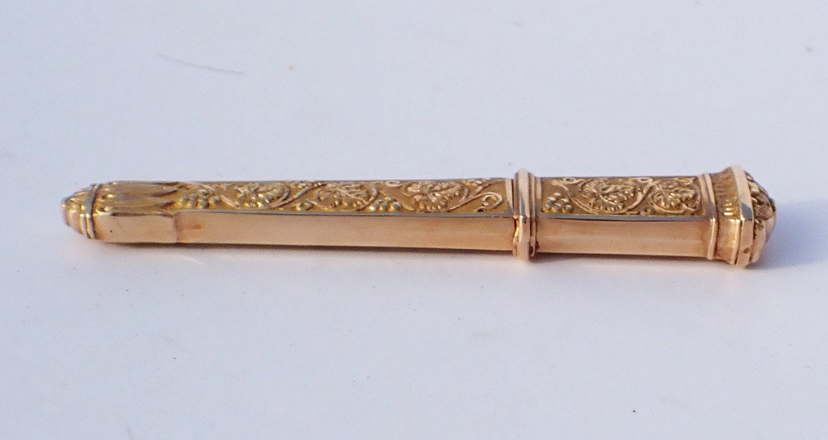 Early 19th Century Antique 18-karat Solid Gold Needle Case For Sewing Supplies-photo-2