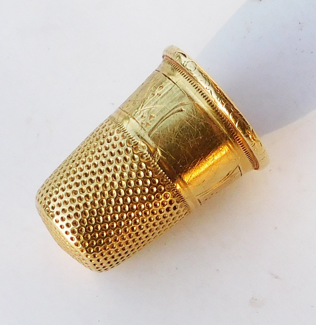 Solid 18-karat Gold Thimble, Late 19th/early 20th Century, Sewing Kit-photo-4