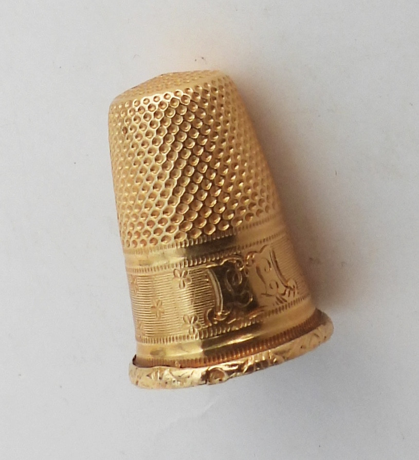 18-karat Solid Gold Thimble, Late 19th/early 20th Century, Sewing Kit