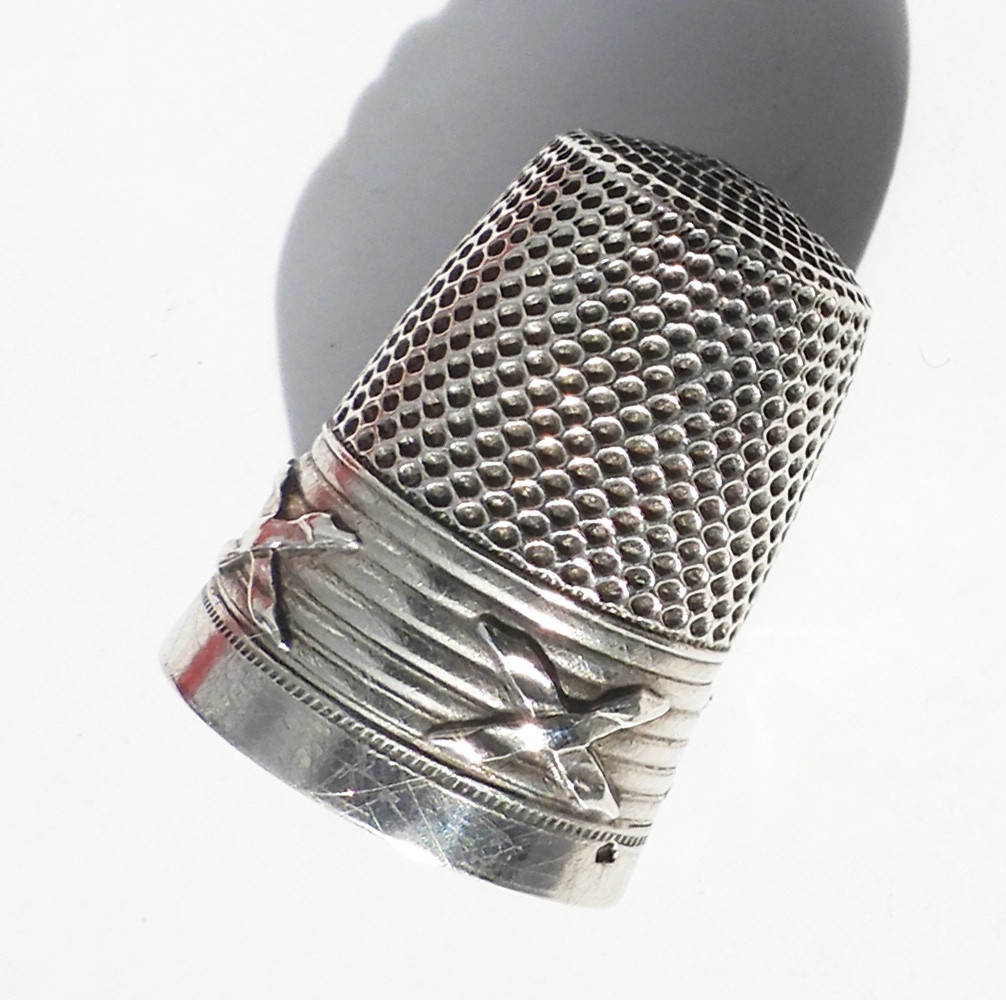 Antique Silver Sewing Kit Early 20th Century Scissors, Thimble-photo-4