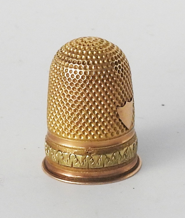 Dé à coudre en or massif 2 couleurs 18 carats Début XIXe nécessaire couture-photo-3