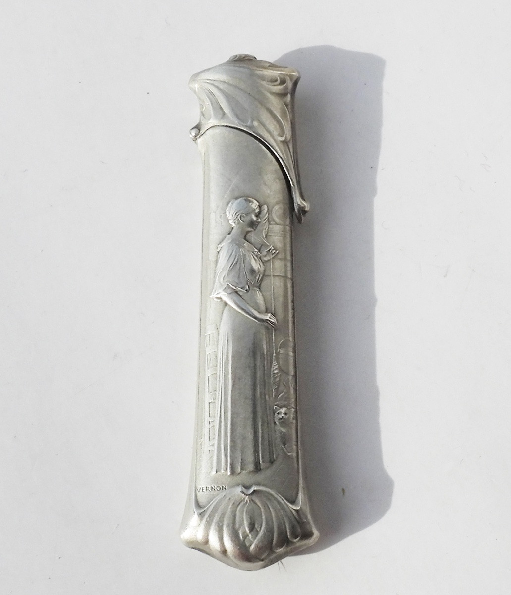 Sterling Silver Needle Case Art Nouveau Les Fileuses De Vernon Early 19th Century Necessary Sewing-photo-3