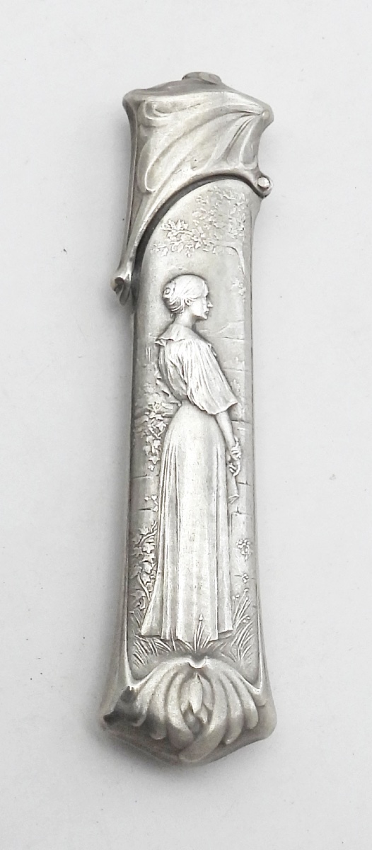 Etui à aiguilles argent massif Art Nouveau les fileuses de Vernon début XIXe nécessaire couture-photo-3