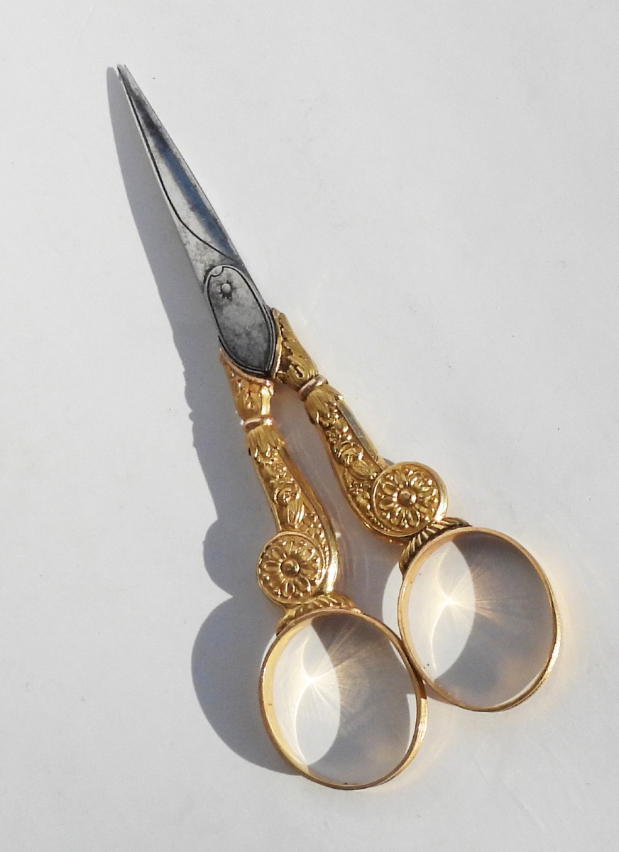 ciseaux à broder en or 18 carats début 19eme nécessaire de couture-photo-4