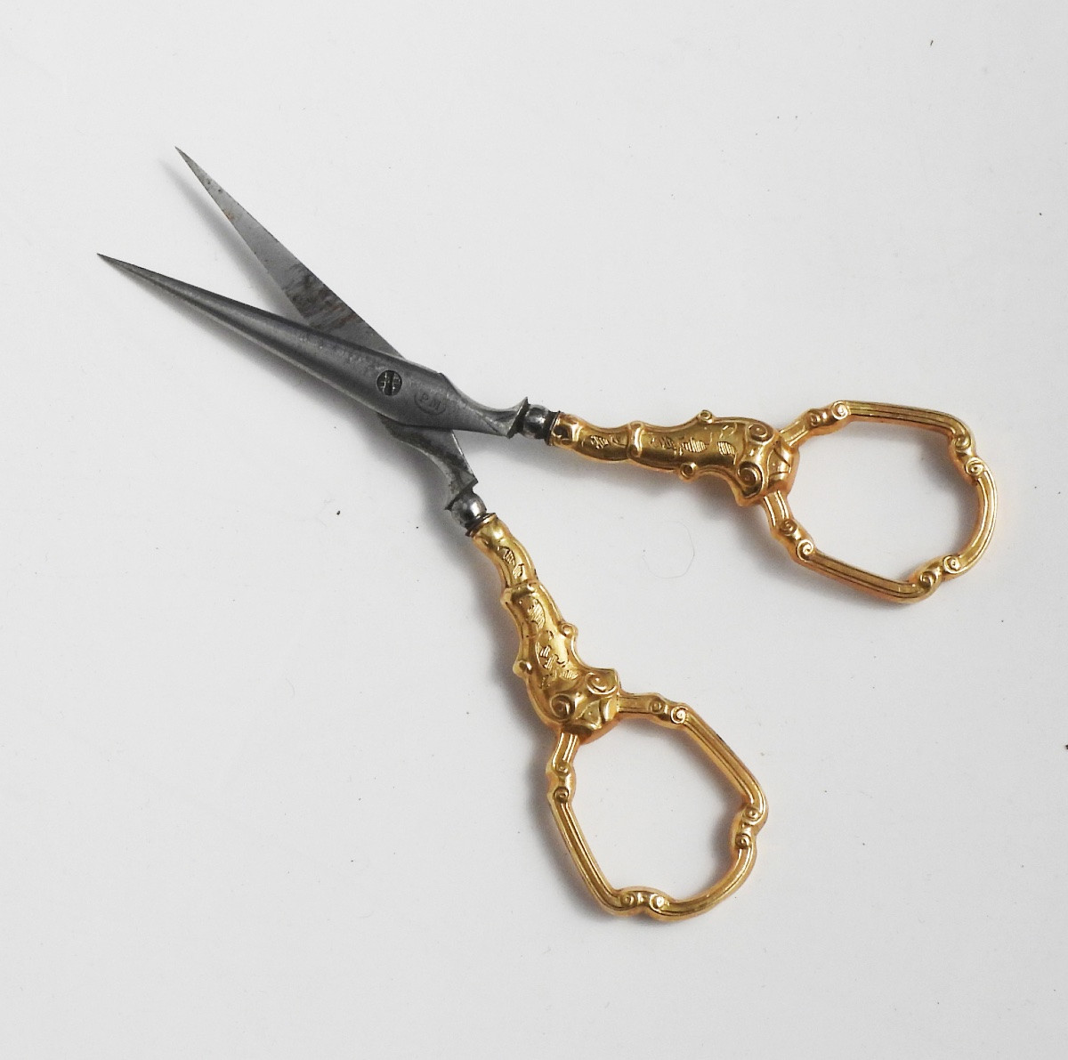 Sewing Set In Solid 18-carat Gold, Late 19th Century Napoleon III Sewing Scissors-photo-5