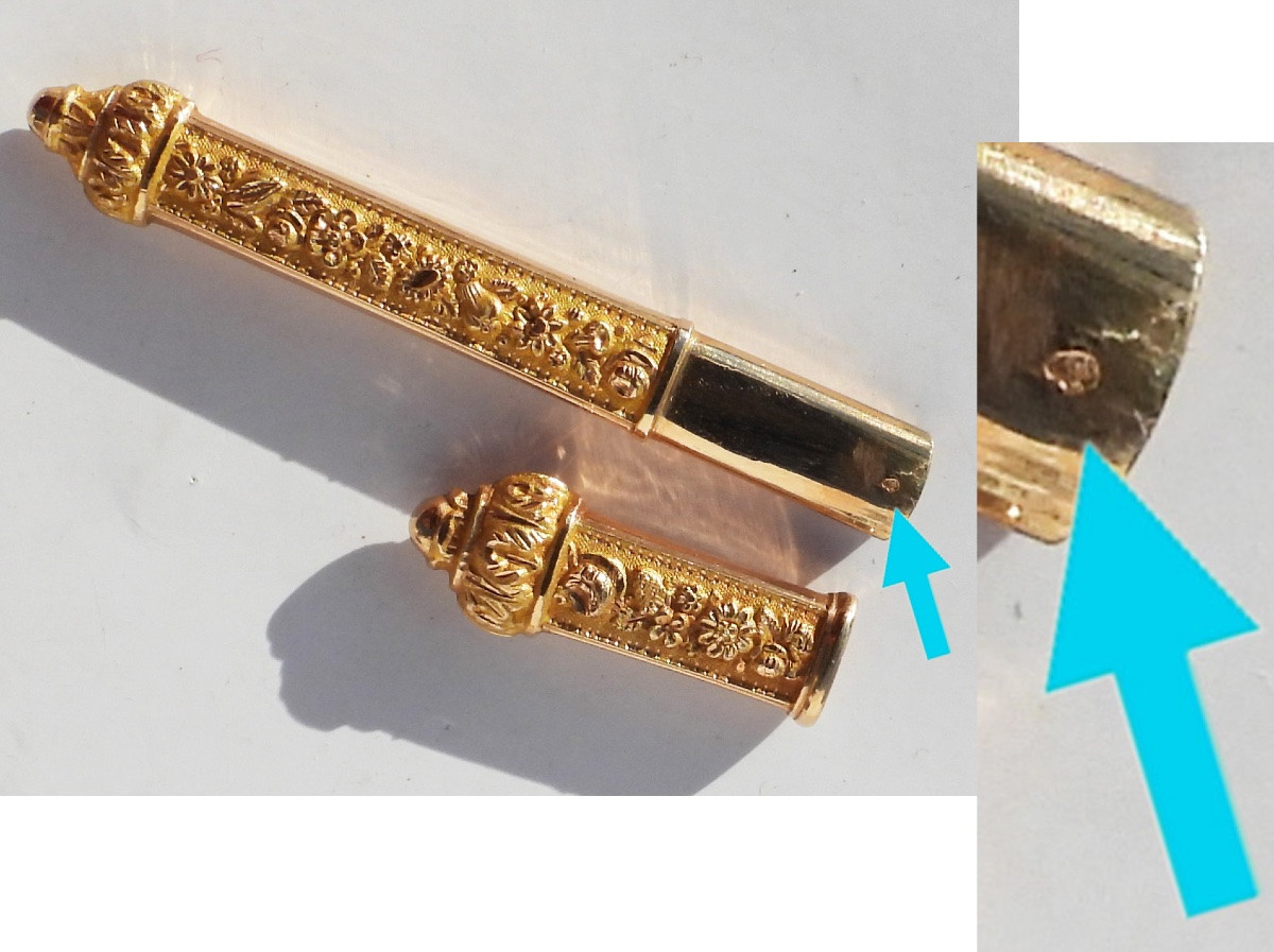 Nécessaire de couture début XIXe siècle en or massif 18 carats ciseaux dé à coudre étui -photo-1