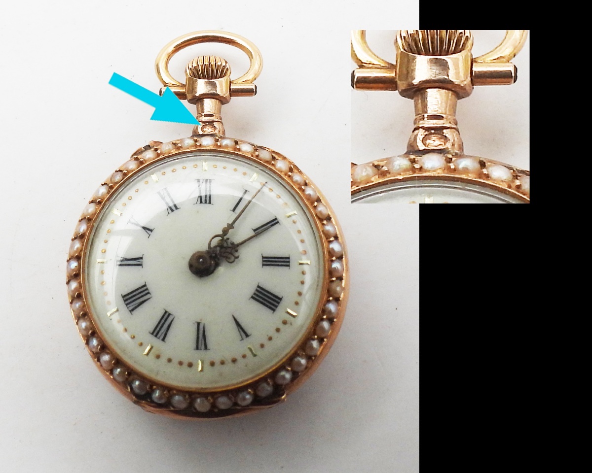 Montre mécanique ancienne  de col à  gousset  femme or massif perles numérotée signée-photo-2