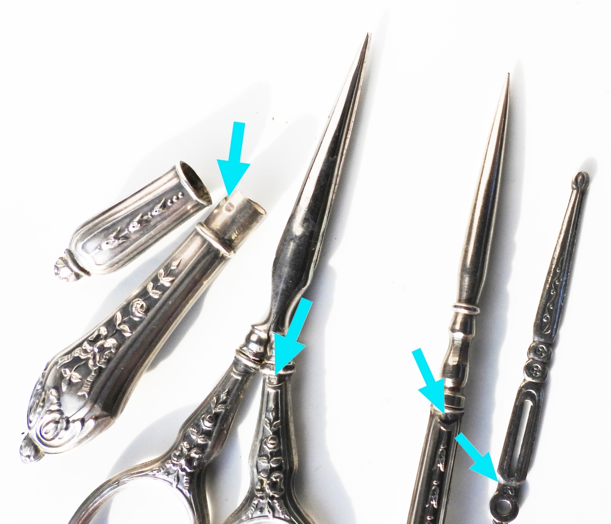 Nécessaire de couture ancien  argent massif fin XIXe début XXe  ciseaux, dé à coudre -photo-1