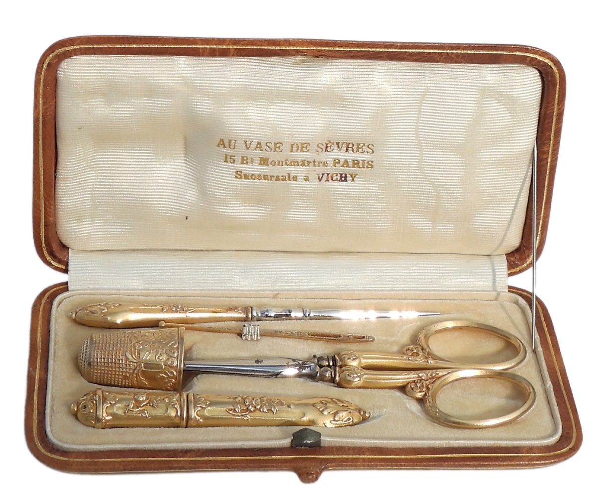 Sewing Kit, Vermeil, Late 19th–early 20th Century: Scissors, Thimble, Needle Case