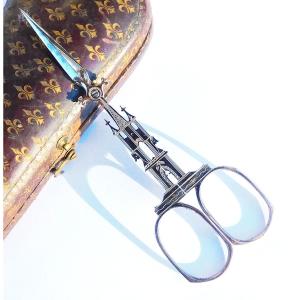 Pair Of Old Embroidery Scissors Cathedral Shape In Steel Late 19th Early 20th Century Signed War