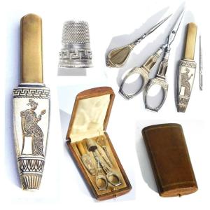 Sewing Kit Late 19th Early 20th Silver Vermeil Woman With Mirror