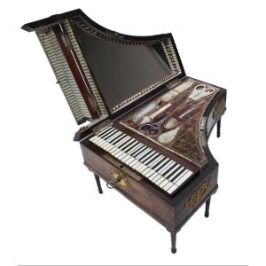 Nécessaire de couture en nacre époque XIXe Restauration Palais Royal coffret forme piano