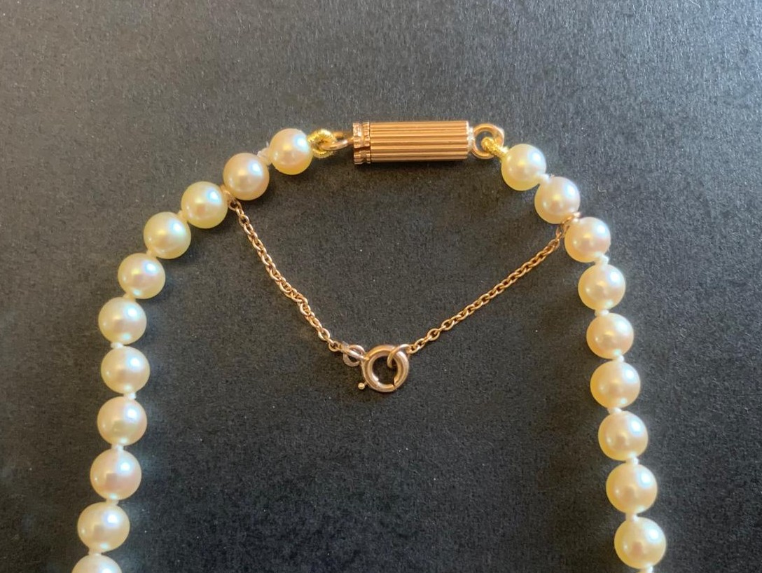 Fallen Cultured Pearl Princess Necklace With Clasp And Chain In 750/°°° Gold-photo-2