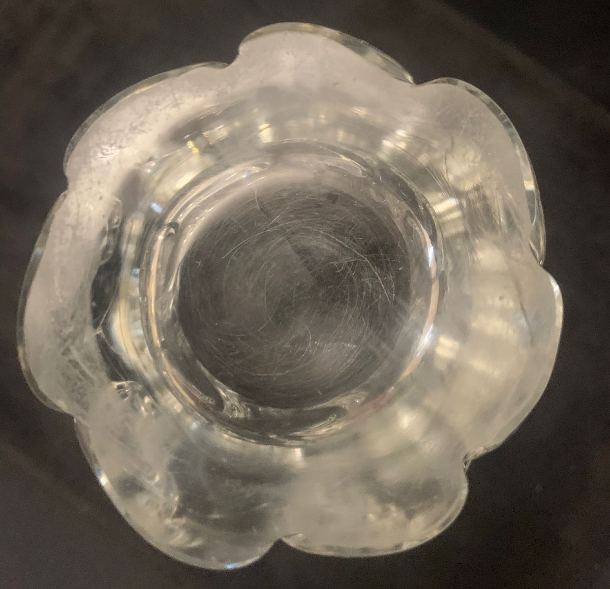 Vase tulipe en cristal signé Daum France-photo-1