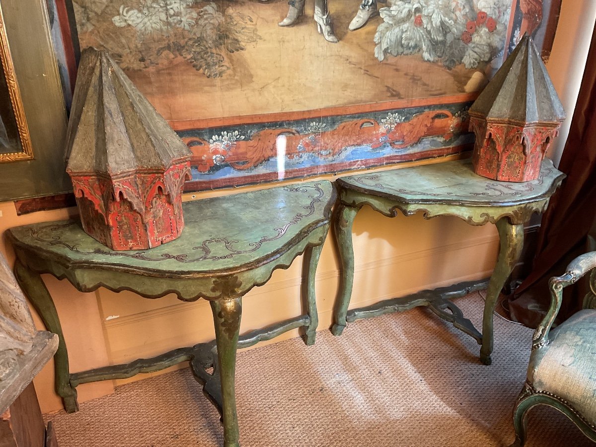 Pair Of 18th Century Lacquered Wood Consoles (florence)