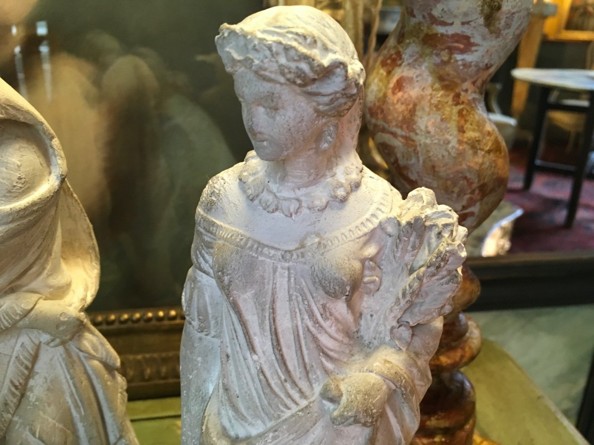 Suite De 4 Statuettes En Plâtre D’atelier Représentant Les 4 Saisons D’époque Fin XIX ème -photo-2