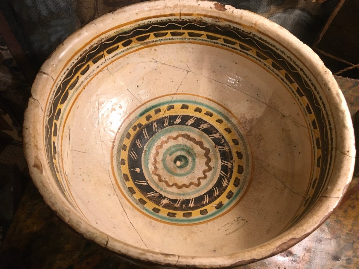 Large Bowl From Talavera (toledo) Spain End Of The 17th Century - Beginning Of The 18th Century -photo-2