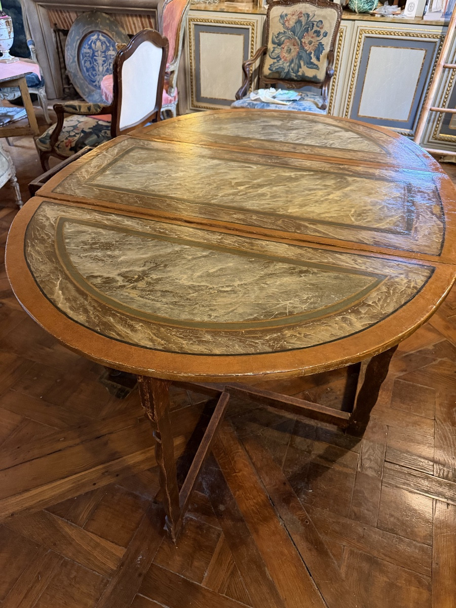 Table ovale italienne 18 ème avec 2 abattants peinture faux-marbre
