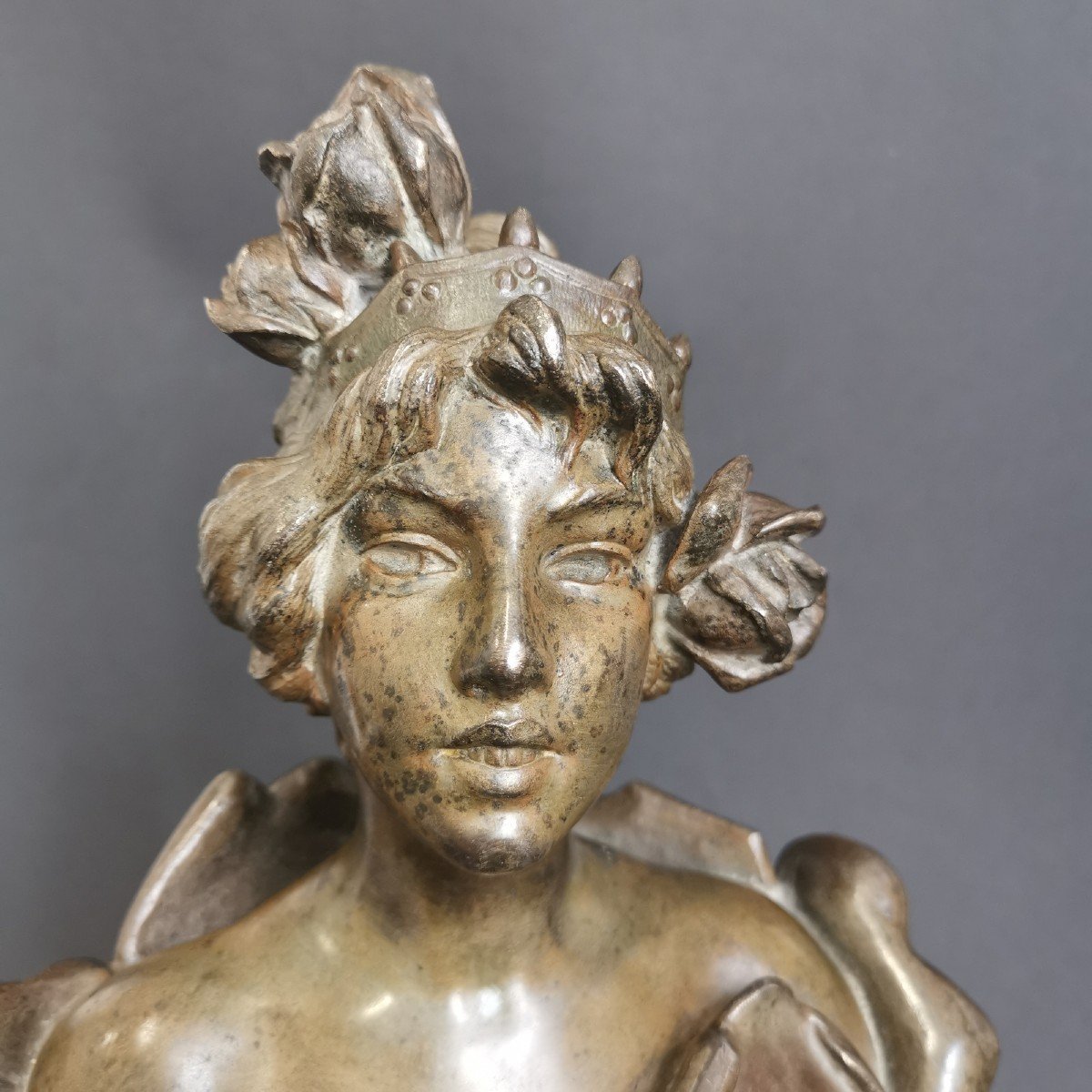 Emmanuel Villanis (1858-1914), Buste De Jeune Femme En Fonte Patinée-photo-4