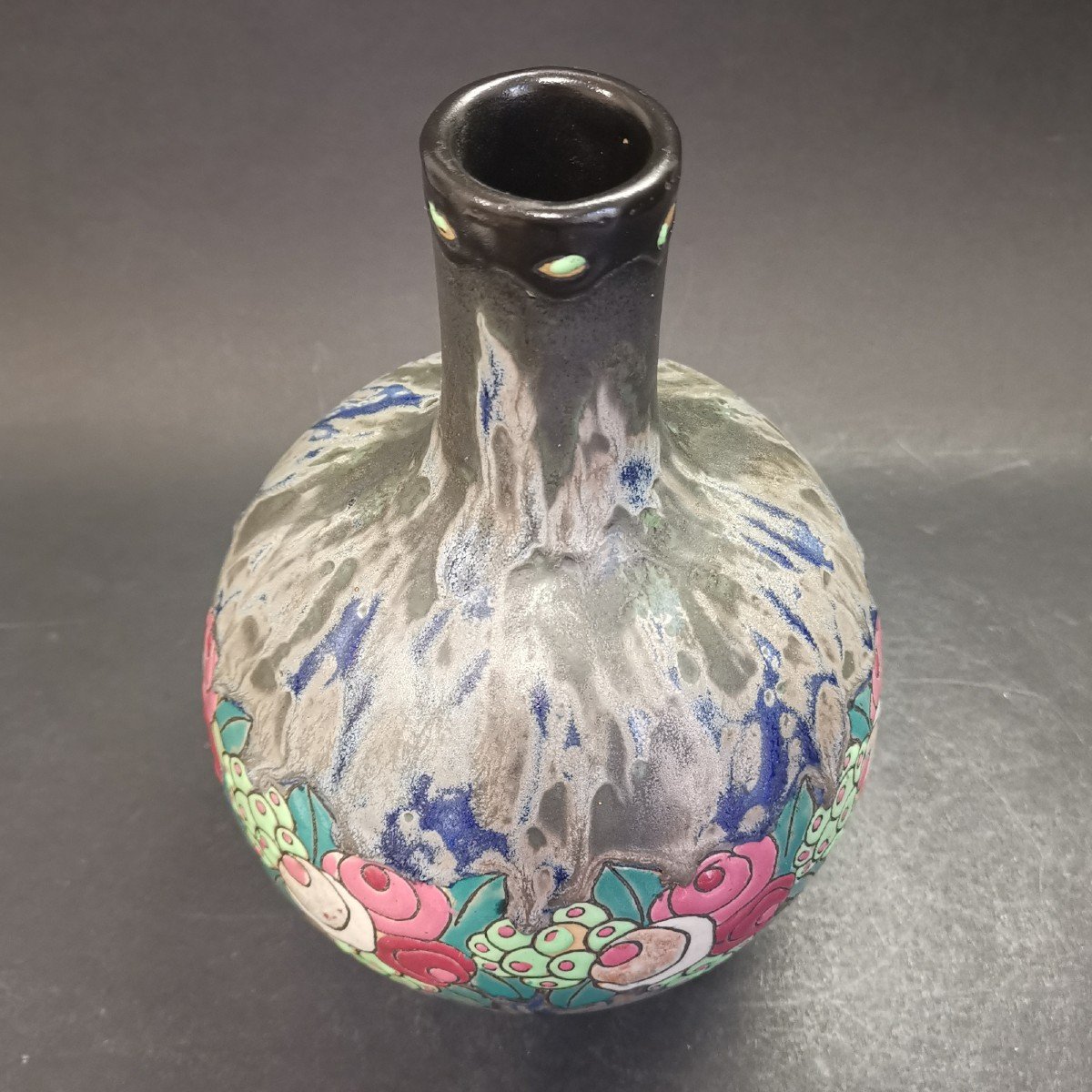 Charles Catteau For Keramis-boch, Long-necked Stoneware Pansu Vase With Small Flowers Decor-photo-1