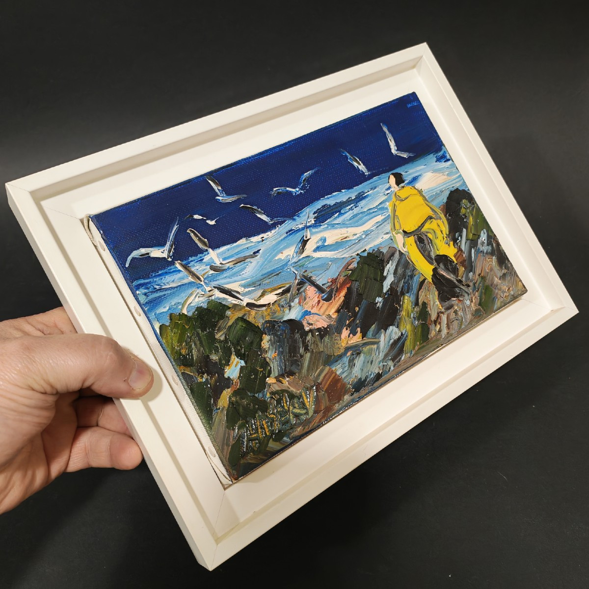 Christian SANSEAU (1952), Marin en ciré jaune face à la mer-photo-1