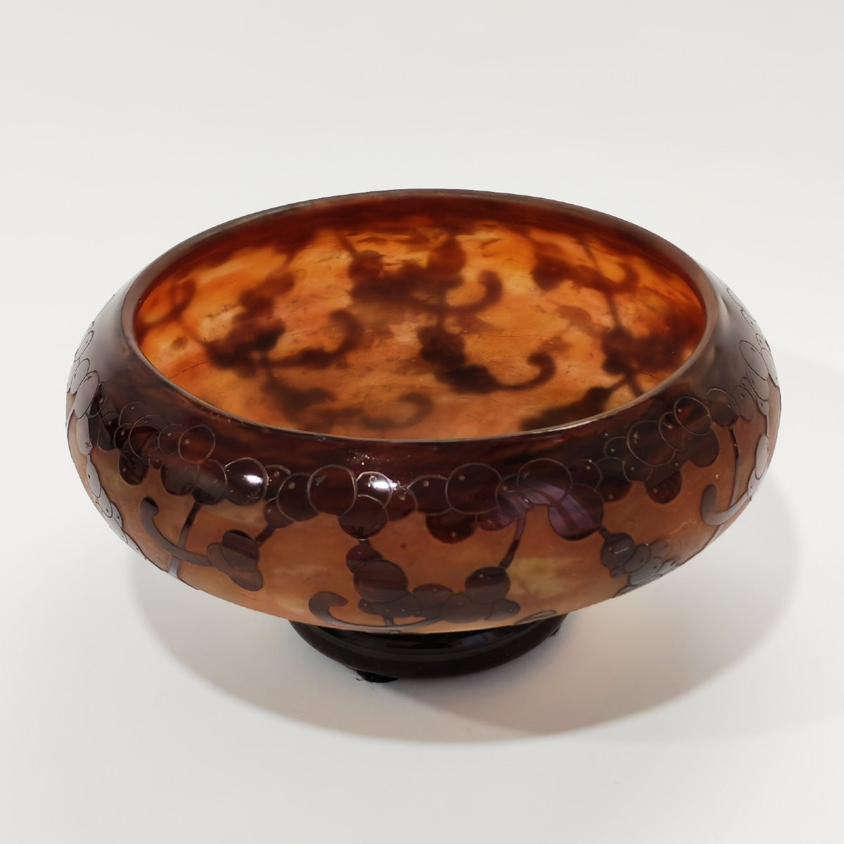 Charles Schneider, Le Verre Français, coupe sur pied décor "Perlières"-photo-2